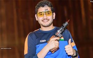 Shooter Anish Bhanwala (15 yrs), who became India`s youngest ever gold medalist in CWG 2018